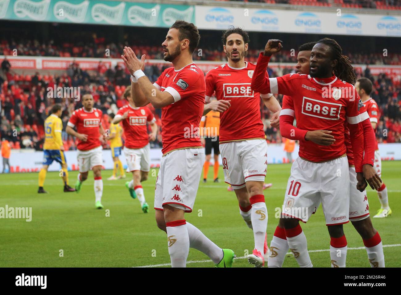 Standard's Orlando sa célèbre après avoir marqué lors du match Jupiler