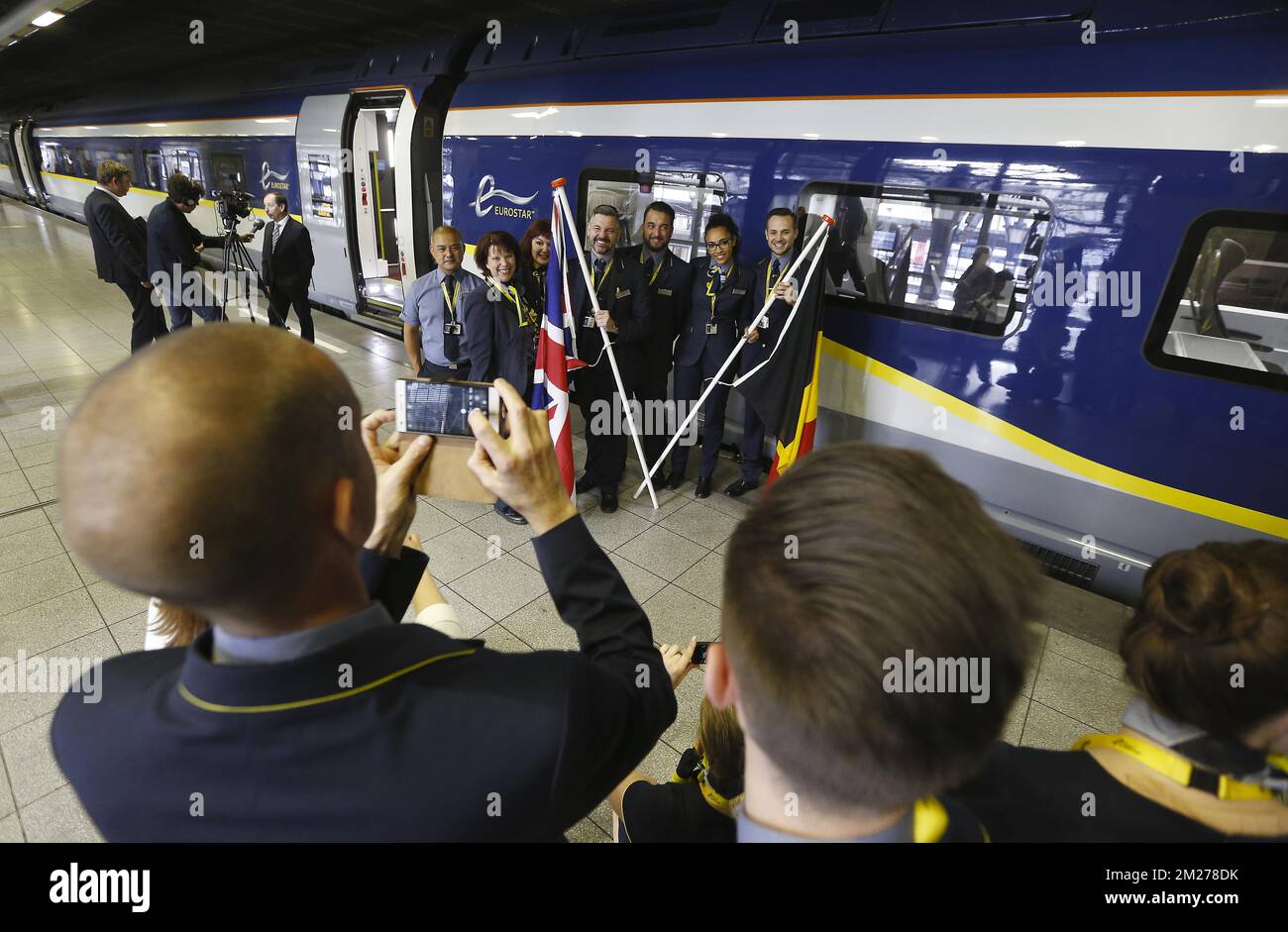 L'illustration montre une visite du premier train E320 de NMBS - SNCB compagnie de chemin de fer belge et NS International et du terminal Eurostar rénové, mardi 23 mai 2017, à la gare de Bruxelles-Zuid/Bruxelles-midi. BELGA PHOTO NICOLAS MATERLINCK Banque D'Images