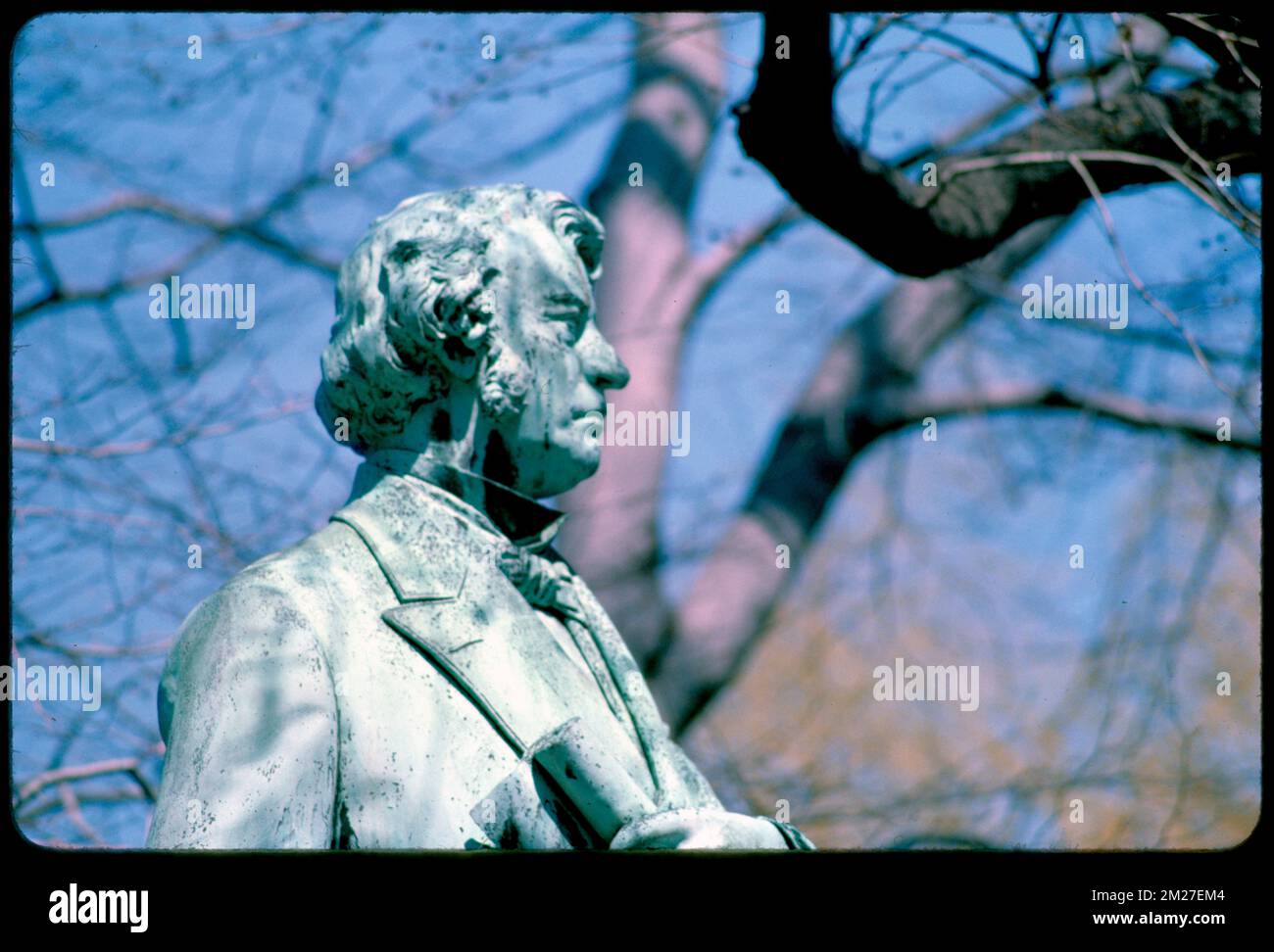 Statue de Charles Sumner, jardin public, Boston , Sculpture, législateurs, Sumner, Charles, 1811-1874. Collection Edmund L. Mitchell Banque D'Images Statue de Charles Sumner, jardin public, Boston , Sculpture, législateurs, Sumner, Charles, 1811-1874. Collection Edmund L. Mitchell Banque D'Images
