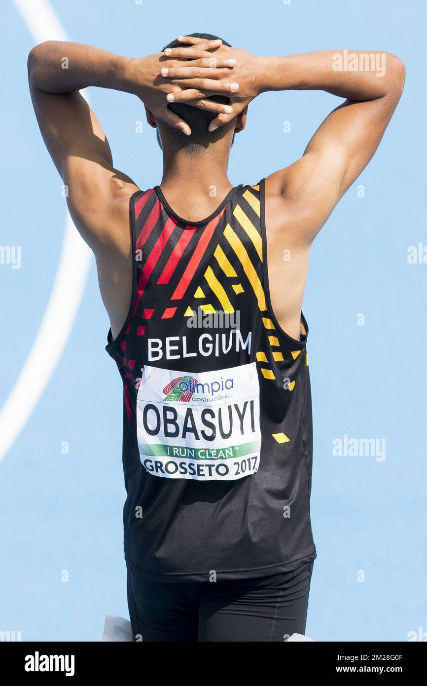 Le Belge Michael Obasuyi réagit après les 110m haies des hommes le deuxième jour des Championnats d'Europe d'athlétisme U20, à Grosseto, en Italie, le vendredi 21 juillet 2017. Cette année, les championnats biannuels pour les athlètes de 19 ans ou moins ont lieu du 20 au 23 juillet. BELGA PHOTO JASPER JACOBS Banque D'Images