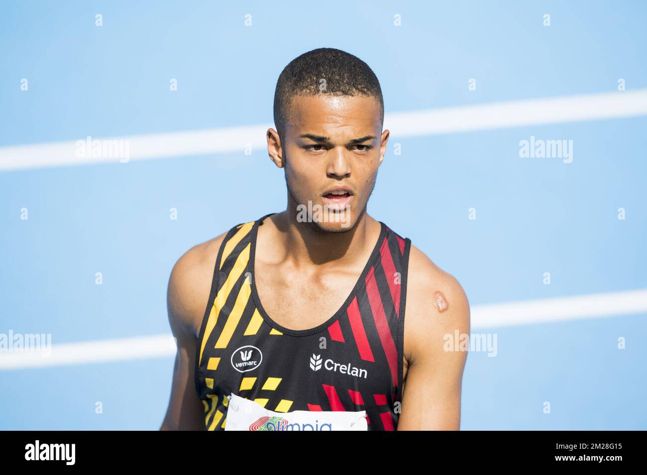 Le Belge Michael Obasuyi réagit après les 110m haies des hommes le deuxième jour des Championnats d'Europe d'athlétisme U20, à Grosseto, en Italie, le vendredi 21 juillet 2017. Cette année, les championnats biannuels pour les athlètes de 19 ans ou moins ont lieu du 20 au 23 juillet. BELGA PHOTO JASPER JACOBS Banque D'Images