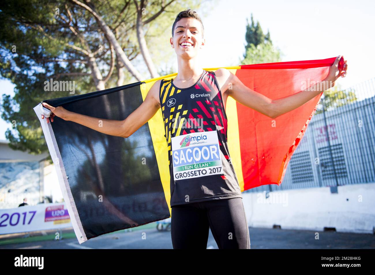 Le Belge Jonathan Sacoor célèbre après le 400m masculin le troisième jour des Championnats d'Europe d'athlétisme U20, à Grosseto, en Italie, le samedi 22 juillet 2017. Cette année, les championnats biannuels pour les athlètes de 19 ans ou moins ont lieu du 20 au 23 juillet. BELGA PHOTO JASPER JACOBS Banque D'Images