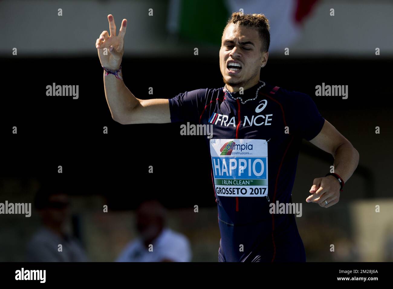 Wilfried Happio célèbre après avoir remporté les 400m haies pour hommes le quatrième jour des Championnats d'Europe d'athlétisme U20, à Grosseto, en Italie, le dimanche 23 juillet 2017. Cette année, les championnats biannuels pour les athlètes de 19 ans ou moins ont lieu du 20 au 23 juillet. BELGA PHOTO JASPER JACOBS Banque D'Images