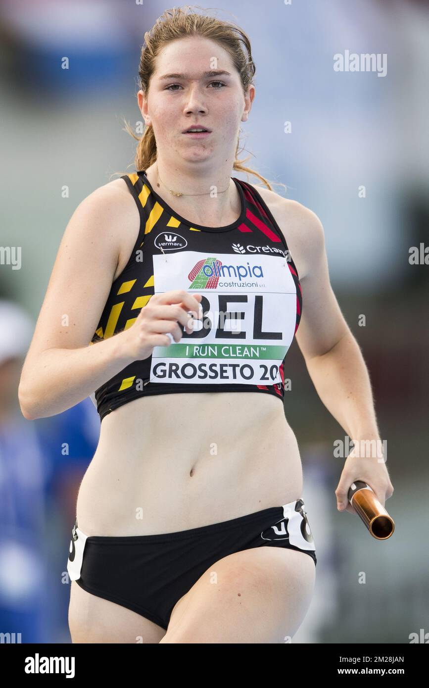 Hanne Claus belge photographié en action pendant le relais féminin 4x100m le quatrième jour des Championnats d'Europe d'athlétisme U20, à Grosseto, Italie, dimanche 23 juillet 2017. Cette année, les championnats biannuels pour les athlètes de 19 ans ou moins ont lieu du 20 au 23 juillet. BELGA PHOTO JASPER JACOBS Banque D'Images