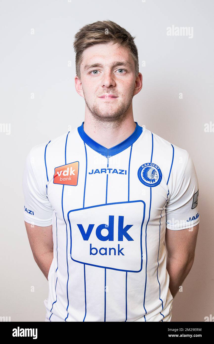 Thomas Foket de Gent pose pour la deuxième séance photo de la saison 2017-2018 de l'équipe belge de football de première ligue KAA Gent, samedi 09 septembre 2017 à Gent. BELGA PHOTO JAMES ARTHUR GEKIERE Banque D'Images