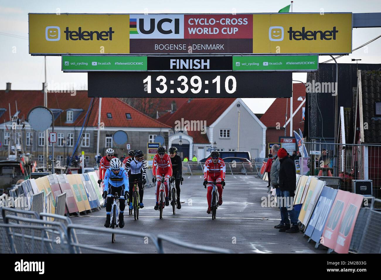 L'illustration montre les cours du cyclocross de la coupe du monde demain à Bogense, Danemark, samedi 18 novembre 2017. BELGA PHOTO DAVID STOCKMAN Banque D'Images