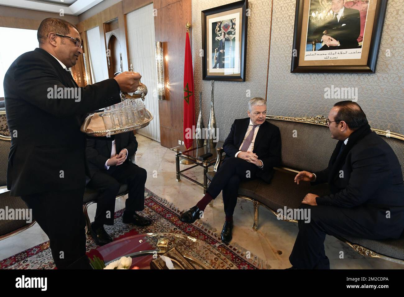 Vice-Premier ministre et ministre des Affaires étrangères Didier Reynders photographié à son arrivée à l'aéroport pour le premier jour d'une visite diplomatique du ministre belge des Affaires étrangères à Morroco, le mercredi 24 janvier 2018, à Rabat, au Maroc. BELGA PHOTO ERIC LALMAND Banque D'Images