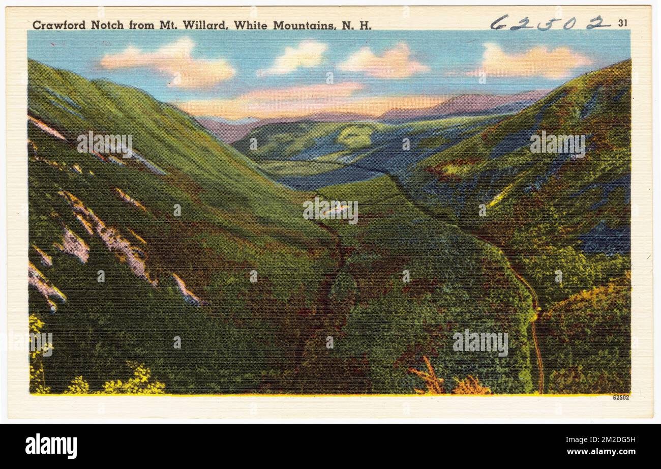 Crawford Notch de Mt. Willard, White Mountains, N.H. , Montagnes, Vallées, Collection des frères Tichnor, cartes postales des États-Unis Banque D'Images
