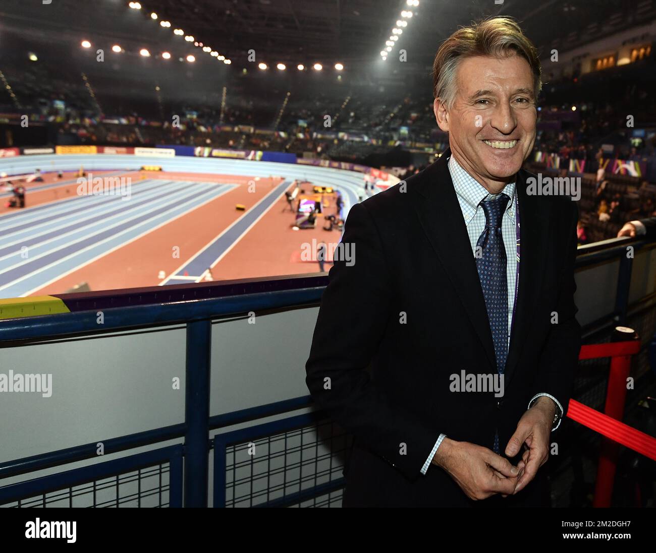Sebastian COE, président de l'IAAF, photographié lors de la finale du relais masculin de 4 x 400 m aux Championnats du monde d'athlétisme en salle de l'IAAF, à Birmingham, Royaume-Uni, dimanche 04 mars 2018. Les championnats ont lieu du 1 au 4 mars. BELGA PHOTO ERIC LALMAND Banque D'Images