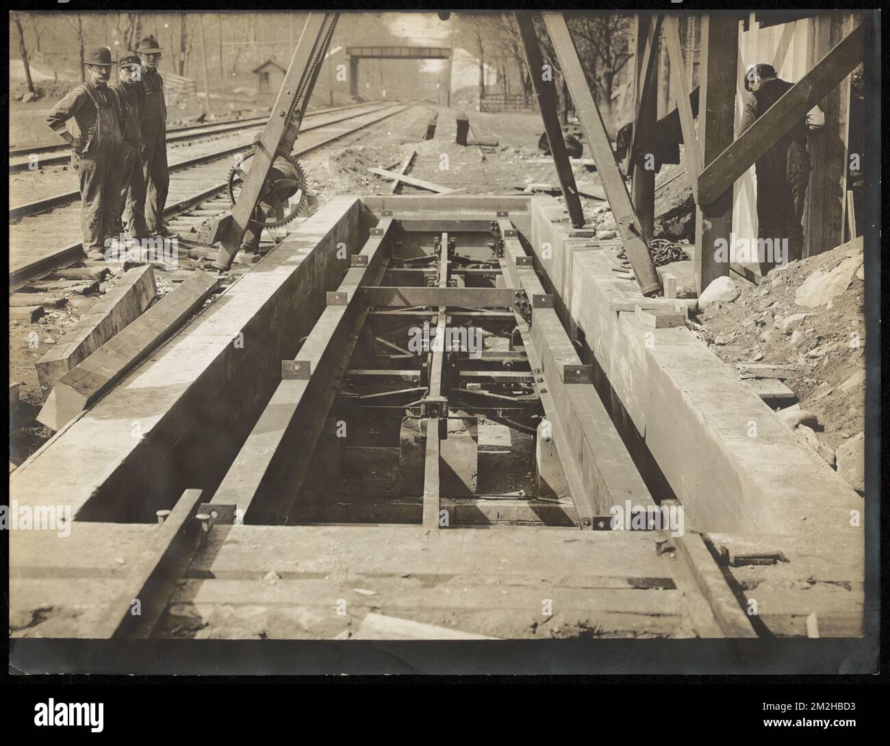 Service de distribution, station de pompage de Chestnut Hill, fosse à bascule de voie ferrée, Brighton, Mass., 6 mai 1909 , travaux nautiques, balances de piste Banque D'Images