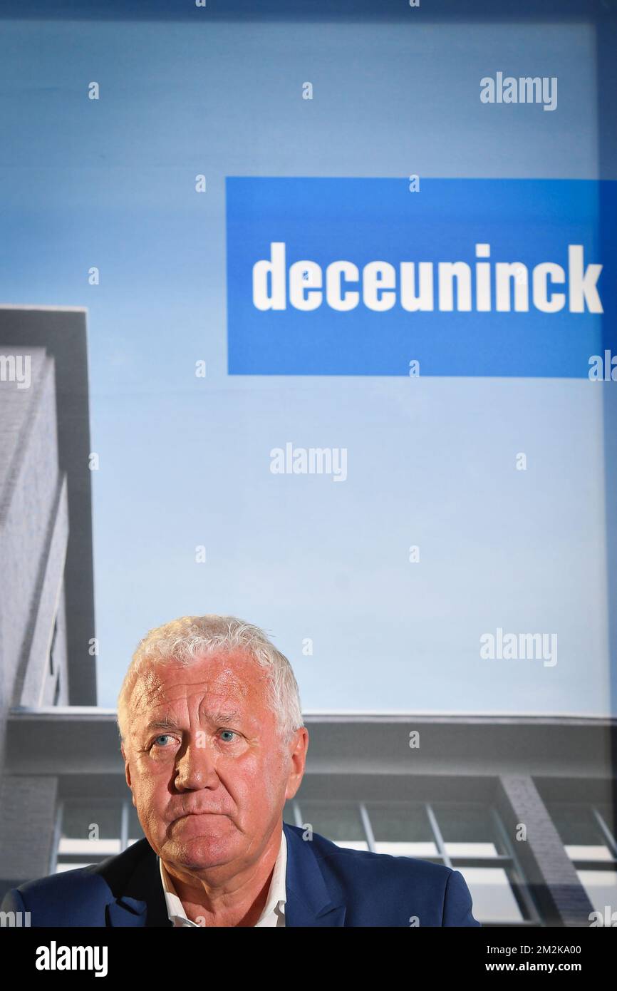 Patrick Lefevere, PDG de Quick-Step Floors, a photographié lors d'une conférence de presse de l'équipe cycliste Quick-Step Floors à propos de son nouveau sponsor Deceuninck Plastics, le lundi 08 octobre 2018, à Sint-Martens-Latem. BELGA PHOTO DAVID STOCKMAN Banque D'Images