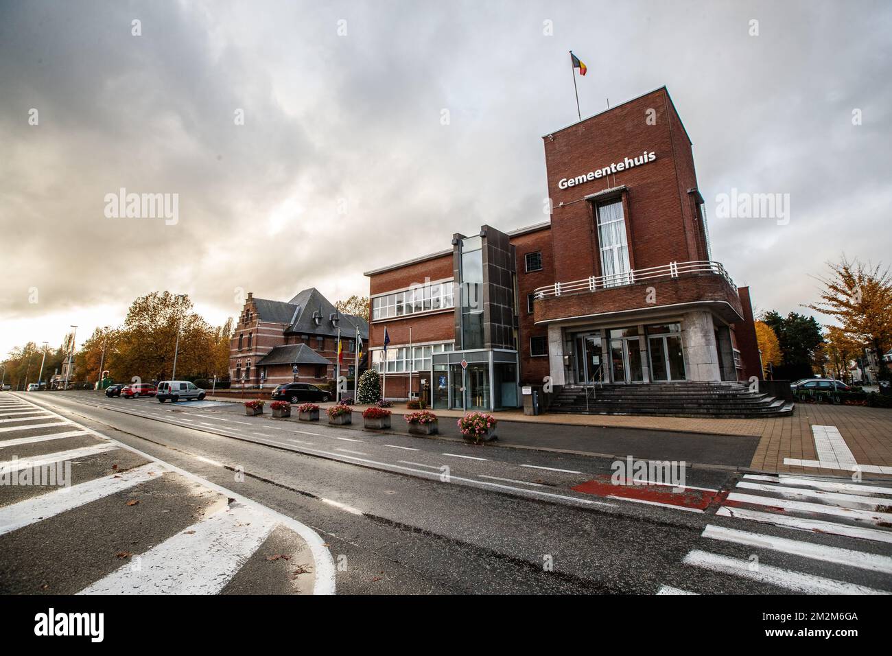 L'illustration montre l'hôtel de ville de Zelzate, samedi 10 novembre 2018. BELGA PHOTO KURT DESPLENTER Banque D'Images