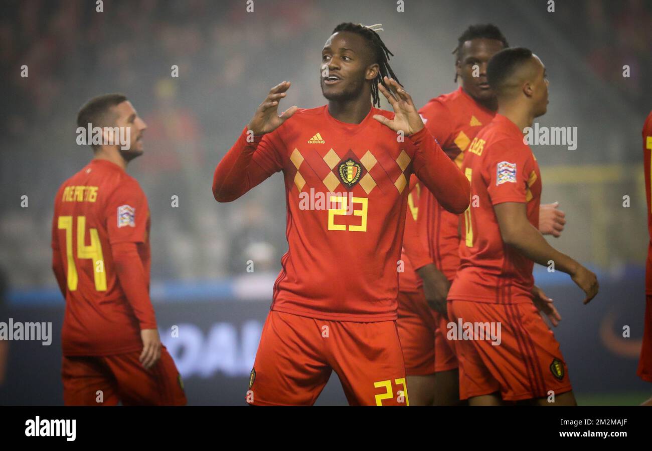 Michy Batshuayi, de Belgique, célèbre après avoir marqué le match entre l'équipe nationale belge les Red Devils et l'Islande, à Bruxelles, le jeudi 15 novembre 2018, dans la Ligue des Nations. BELGA PHOTO VIRGINIE LEFOUR Banque D'Images