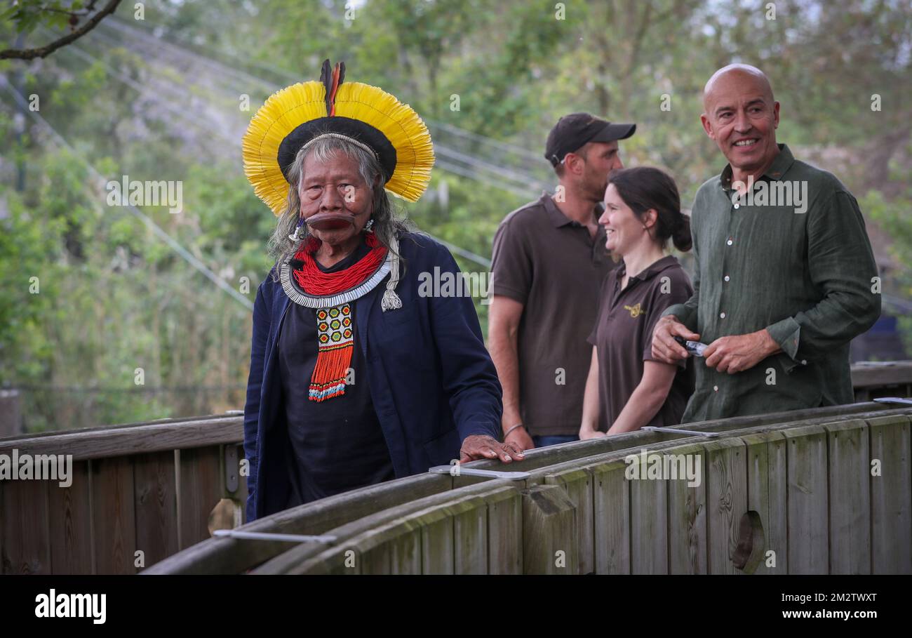 Le chef Raoni Metuktyre, activiste de la forêt amazonienne, a été photographié lors d'une visite au parc animalier Pairi Daiza, le samedi 18 mai 2019, à Brugelette. BELGA PHOTO VIRGINIE LEFOUR Banque D'Images