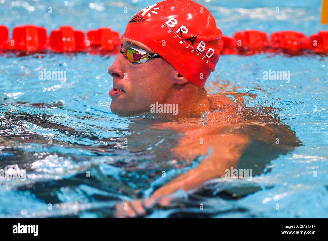 Belge Pieter Timmers photographié après le freestyle masculin 50m le deuxième jour des Championnats de natation Belge, samedi 18 mai 2019 à Anvers. BELGA PHOTO LUC CLAESSEN Banque D'Images