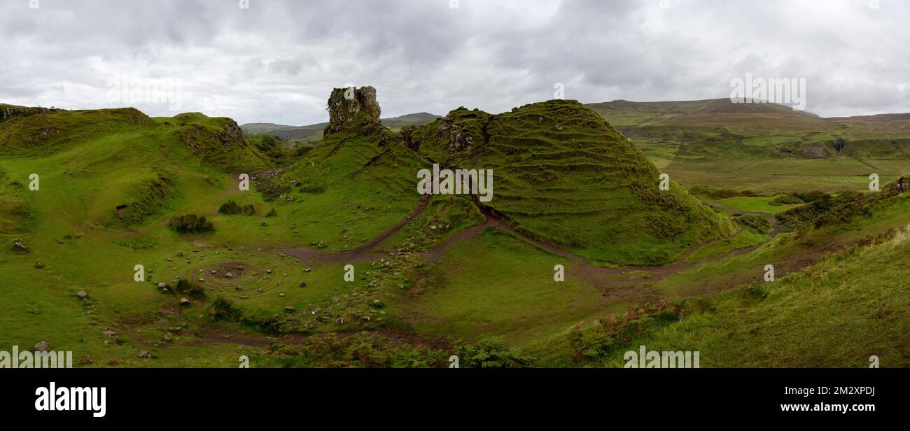Cercle de pierre, Fairy Glen, Trotternish, île de Skye, Hébrides intérieures, Écosse, Royaume-Uni Banque D'Images