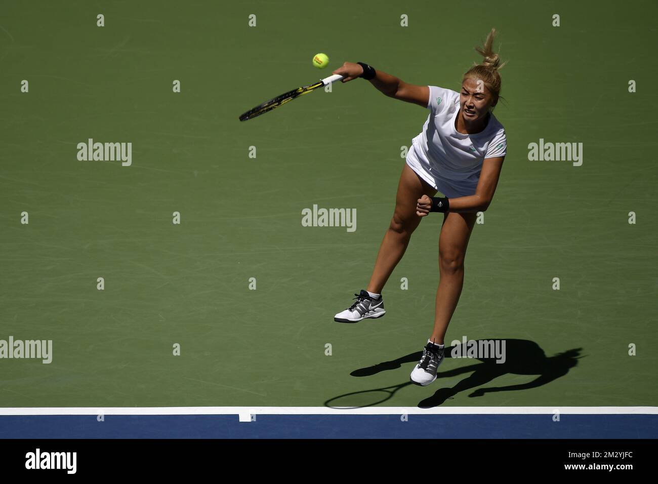 Kazach Zarina Diyas photographié en action le premier jour du tournoi de  tennis américain Open Grand Chelem, à Flushing Meadow, à New York City,  États-Unis, le lundi 26 août 2019. BELGA PHOTO