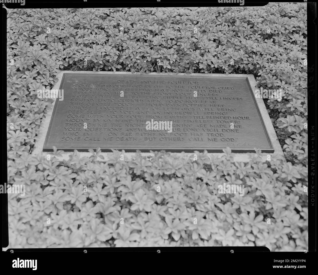 Cimetière des collines forestières, tombes et monuments sépulchrés, poésie, cimetières, Milmore, Martin, 1844-1883, Milmore, Pepita, Forest Hills Cemetery Boston, Massachusetts. Collection Leon Abdalian Banque D'Images