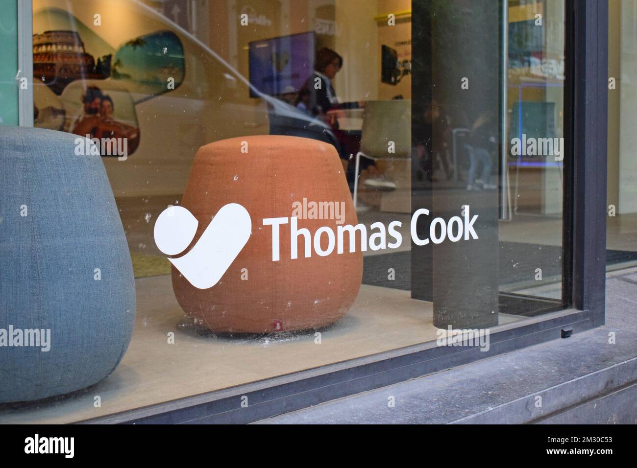 Illustration montre une agence de voyage Neckermann/ Thomas Cook, lundi 23 septembre 2019 à Namur. Thomas Cook, voyagiste âgé de 178 ans, a cessé de négocier avec effet immédiat après avoir omis de trouver 200 millions de livres pour éviter la faillite. BELGA PHOTO MAXIME ASSELBERGHS Banque D'Images