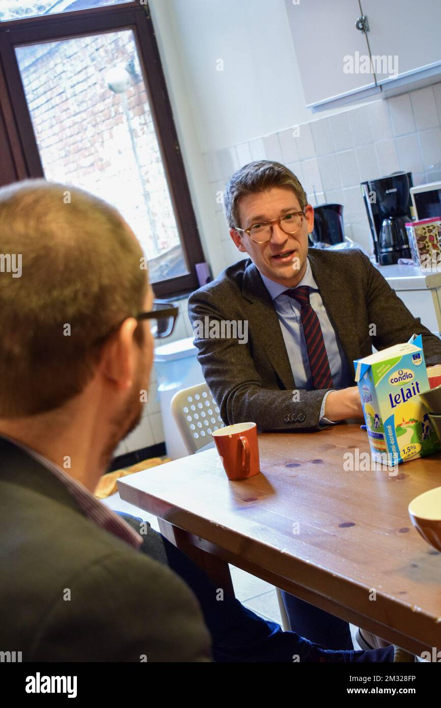 Photo concernant l'article de Belga "Pierre-Yves Dermagne réaffirmation son soutien aux organismes de logement a finalite sociale", distribué aujourd'hui, dans NAMUR. MEILLEURE QUALITÉ DISPONIBLE - BELGA PHOTO MAXIME ASSELBERGHS Banque D'Images