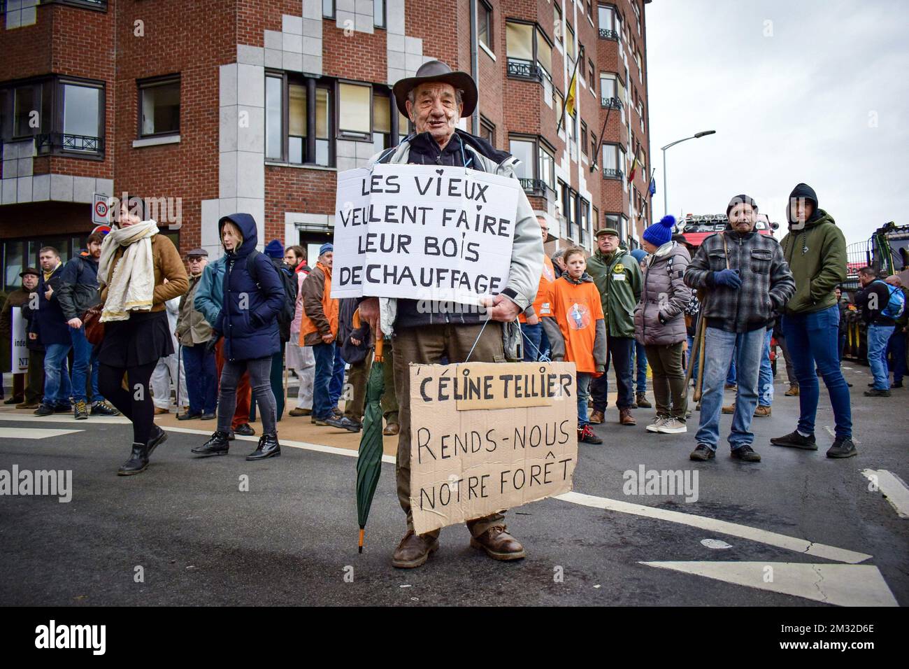 Protestation des représentants de la confédération belge du Bois et de la Fédération des propriétaires ruraux de Wallonie contre les conséquences socio-économiques causées par la peste porcine africaine très contagieuse, jeudi 20 février 2020, à Namur. BELGA PHOTO MAXIME ASSELBERGHS Banque D'Images