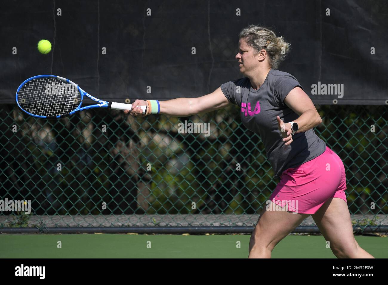 Les Kim Clijsters belges photographiés en action lors d'une session de tennis, dans le cadre des préparatifs avant le début du tournoi de tennis « WTA Monterrey » à Monterrey, au Mexique, samedi 29 février 2020. Le tournoi aura lieu du 2 au 8 mars. BELGA PHOTO YORICK JANSENS Banque D'Images