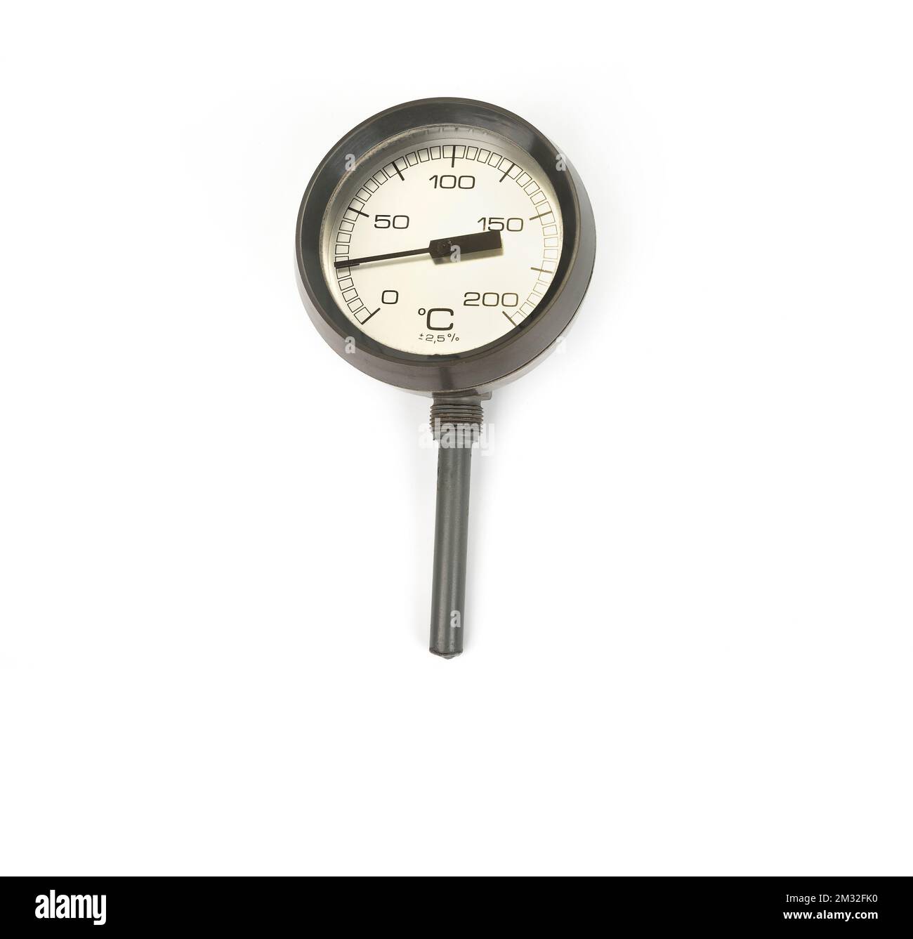 Thermomètre de tuyau d'eau de chaudière industrielle sur un blanc Banque D'Images