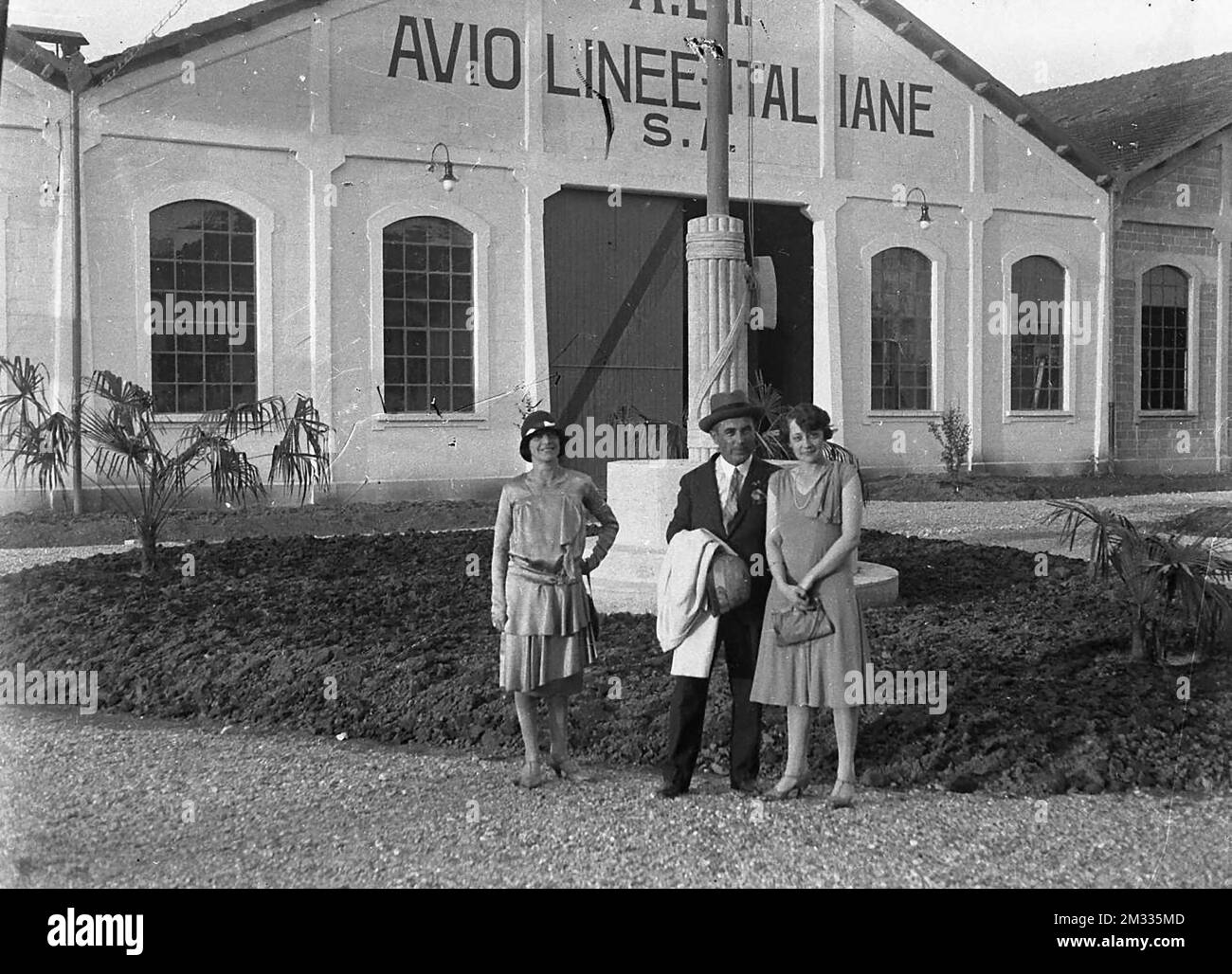 Aeroplani - Avio Linee Italiane, nota anche con la sigla ALI, è stata una compagnia aerea italiana di navigazione aerea attiva principalmente nella prima parte del XX secolo. Banque D'Images