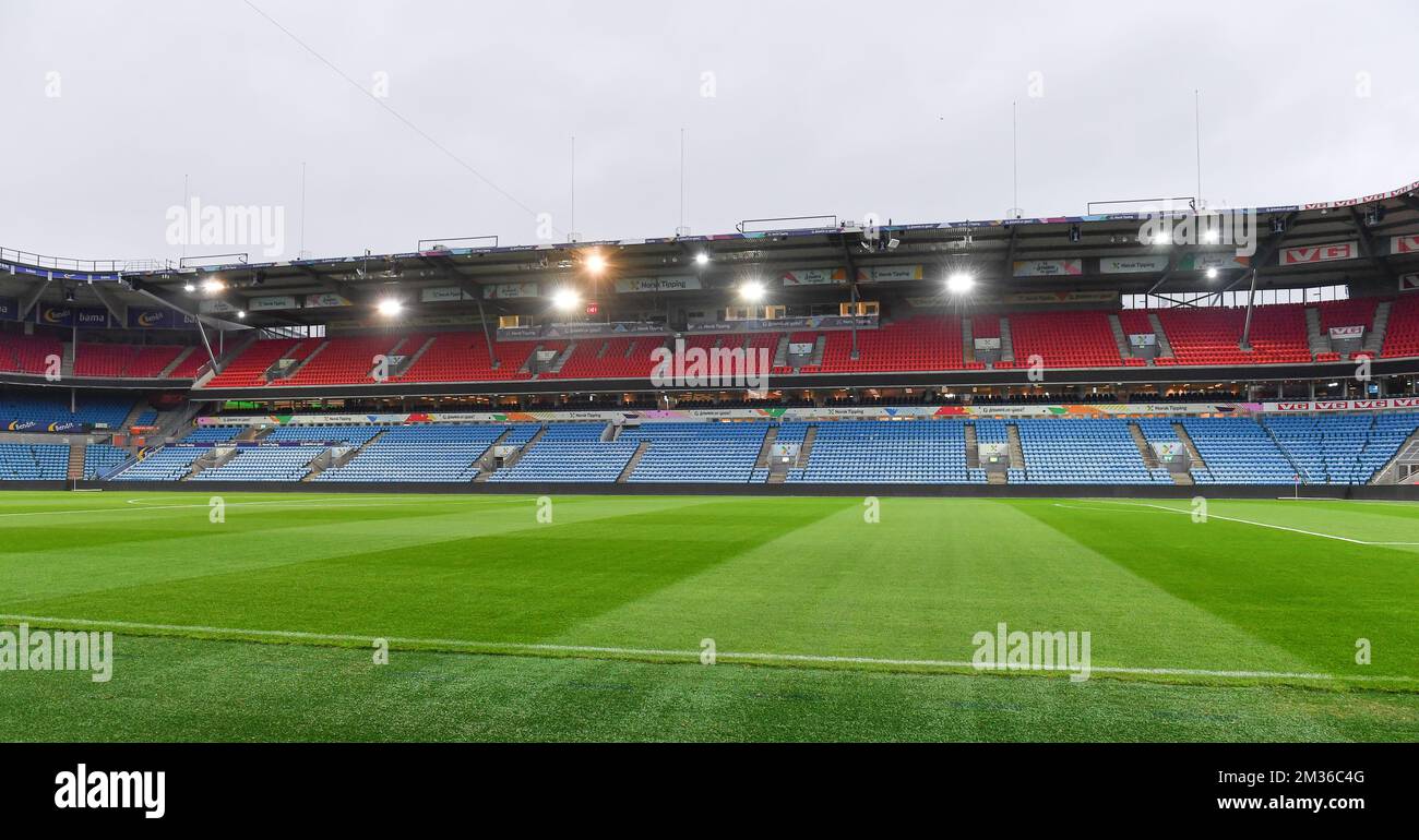 L'illustration montre le stade Ullevaal avant une session d'entraînement de l'équipe nationale belge de football les flammes rouges, lundi 25 octobre 2021 à Oslo, Norvège, en préparation du match de qualification de demain pour la coupe du monde 2023 contre la Norvège. BELGA PHOTO DAVID CATRY Banque D'Images