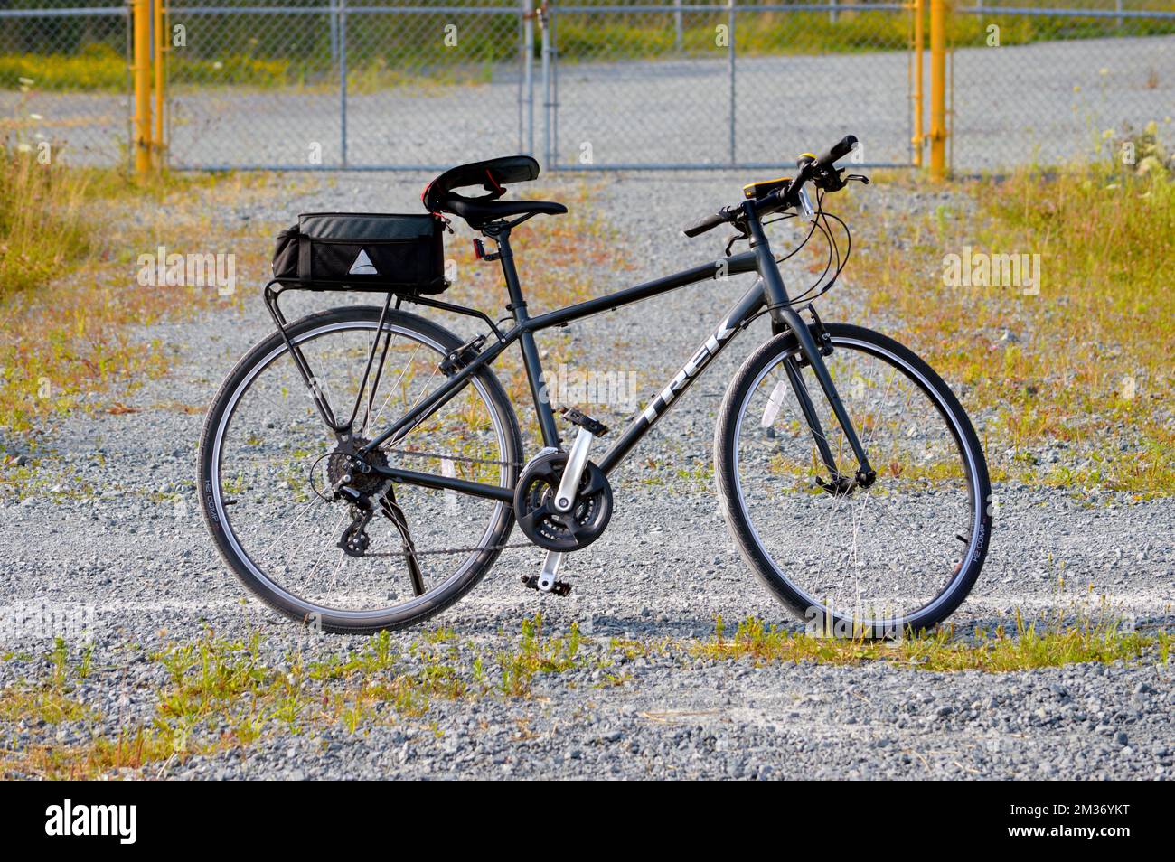 V lo Trek FX1 avec sac bagages bagages gar s sur la piste