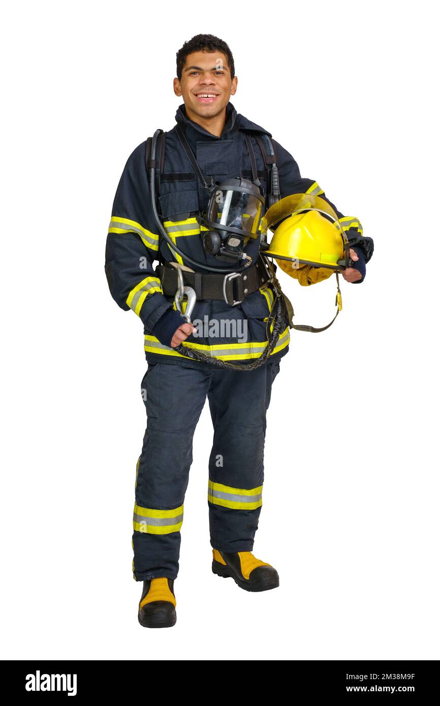 Un pompier souriant regarde la caméra isolée sur blanc Banque D'Images