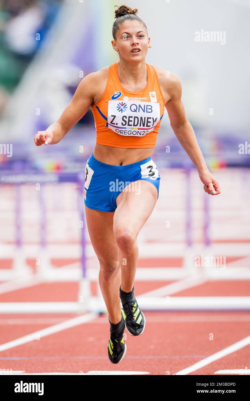 Zoe Sedney photographié en action pendant les épreuves de la course féminine de 100m haies, aux Championnats du monde d'athlétisme de l'IAAF 19th à Eugene, Oregon, États-Unis, samedi 23 juillet 2022. Les mondes ont lieu du 15 au 24 juillet, après avoir été reportés en 2021 en raison de la pandémie du virus corona. BELGA PHOTO JASPER JACOBS Banque D'Images