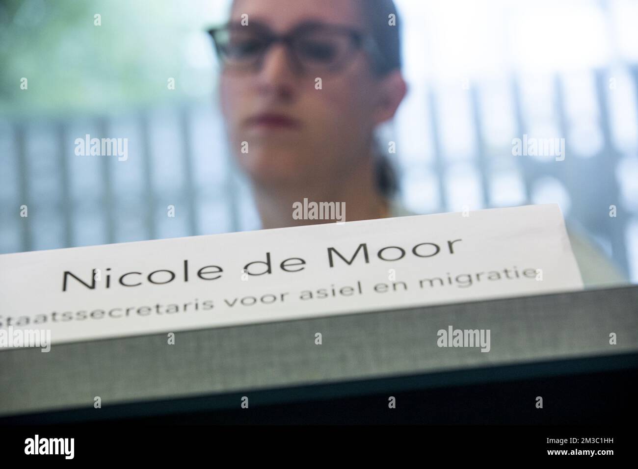 Nouvelle secrétaire d'Etat à la politique d'asile et de migration Nicole de Moor photographiée lors d'une visite de travail au Dublin Centre à Zaventem, vendredi 26 août 2022. Ce centre spécifique est opérationnel afin d'augmenter l'exode des demandeurs d'asile du réseau d'accueil de Fedasil BELGA PHOTO HATIM KAGHAT Banque D'Images