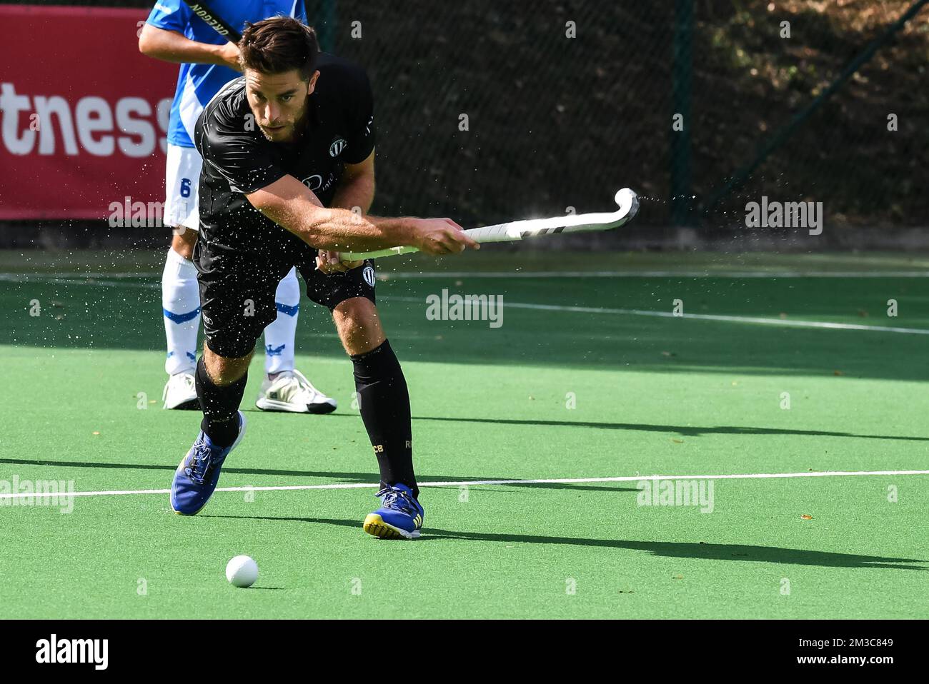 10 Cedric Charlier de course photographié lors d'un match de hockey entre Racing et Uccle Sport, dimanche, 4 septembre à Waterloo, le 1 jour de la saison de la Ligue de hockey des hommes de Belgique 2022-2023. BELGA PHOTO JILL DELSAUX Banque D'Images