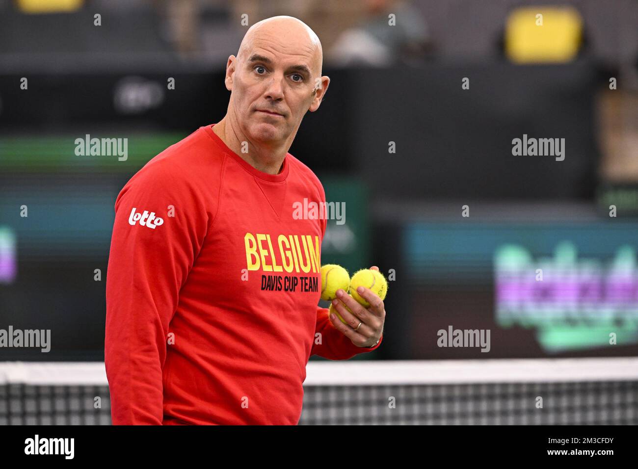 Le capitaine belge Johan Van Herck photographié lors d'une session d'entraînement de l'équipe belge lors de la phase de groupe des finales de la coupe Davis 2022, le vendredi 16 septembre 2022, à Hambourg, en Allemagne. La Belgique se disputera du 13 au 18 septembre contre l'Australie, l'Allemagne et la France dans le groupe C. BELGA PHOTO LAURIE DIEFFEMBACQ Banque D'Images