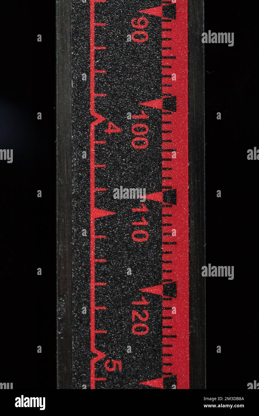 Gros plan de la macro-photographie détaillée de l'outil de mesure de compas ! Banque D'Images