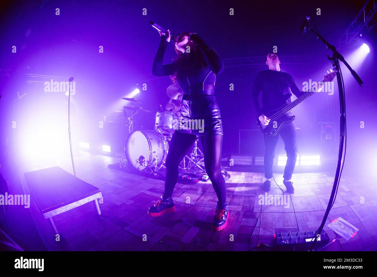 Milan, Italie. 14th décembre 2022. Chrissy Costanza, du groupe pop-rock américain contre les spectacles actuels, vit au Legend Club de Milan. (Photo de Mairo Cinquetti/SOPA Images/Sipa USA) crédit: SIPA USA/Alay Live News Banque D'Images