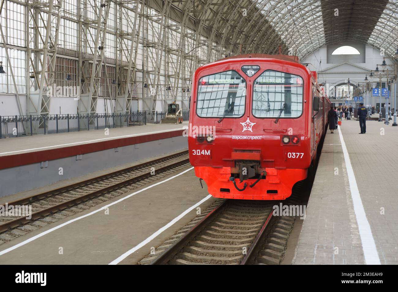 MOSCOU - 03 MAI: Aeroexpress train à Kiyevsky vokzal sur 03 mai 2013 à Moscou, Russie. Aeroexpress Ltd. Est l'exploitant de services de liaison ferroviaire aérienne à Banque D'Images