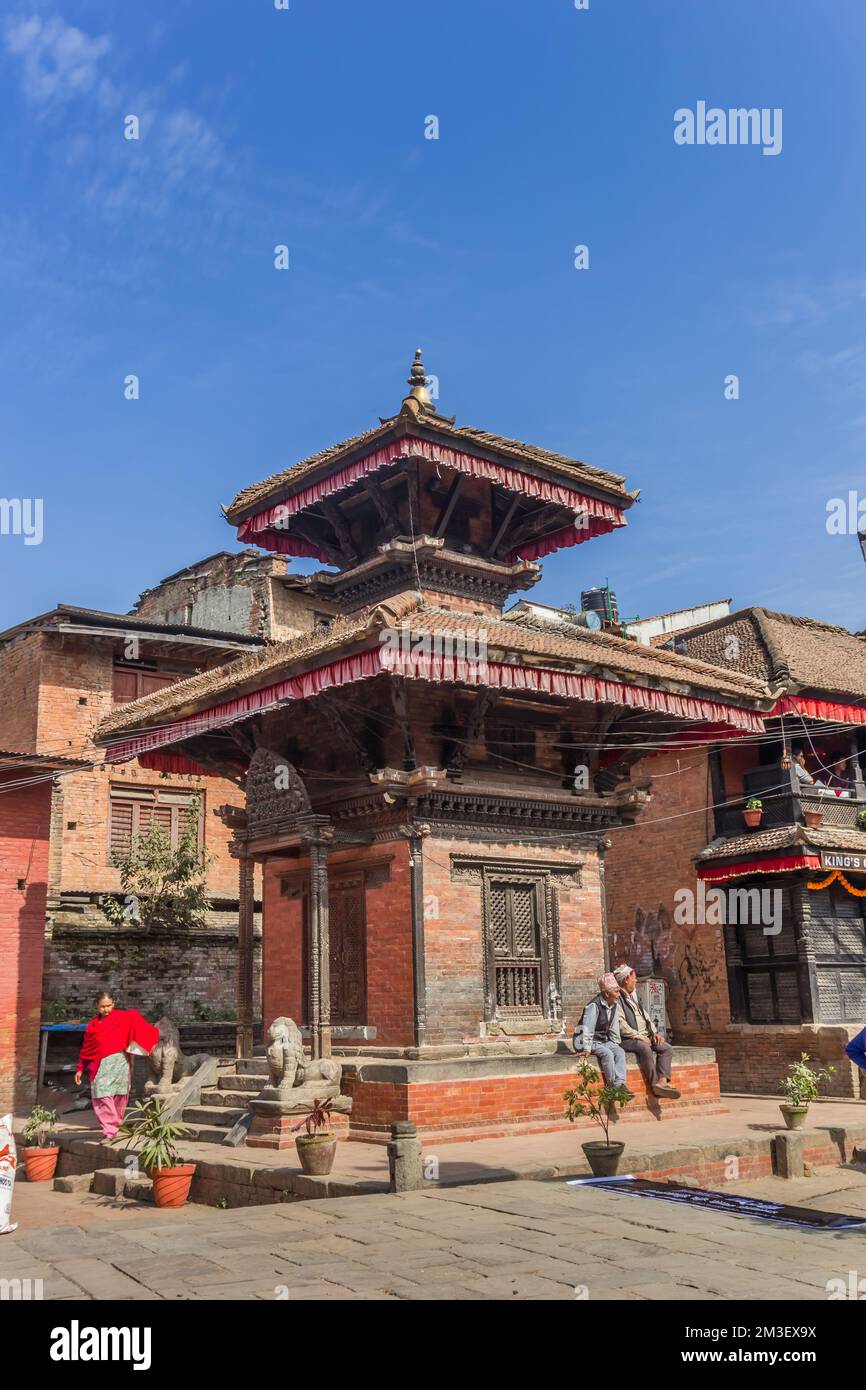 Petit temple sur la place Dattatraya à Bhaktapur, Népal Banque D'Images