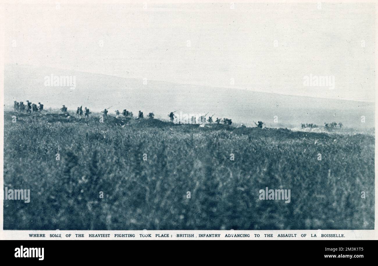 Soldats britanniques marchant vers l'assaut de la Boisselle Banque D'Images