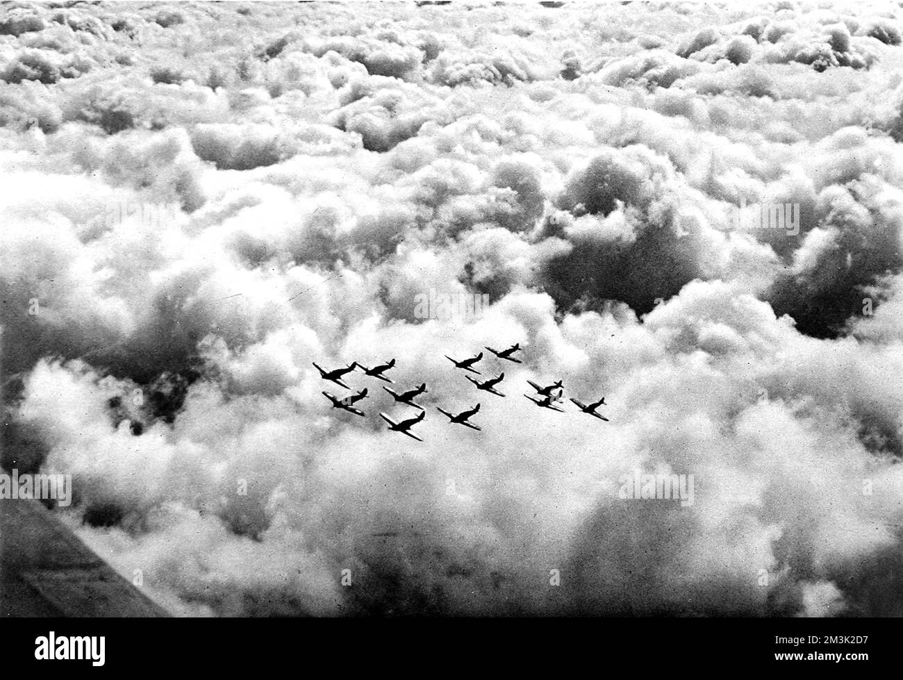 Hawker 'Hurricanes' en formation ; seconde Guerre mondiale, 1940. Banque D'Images