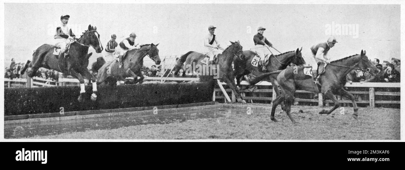 Gold Cup Day à Cheltenham, 1945 Banque D'Images