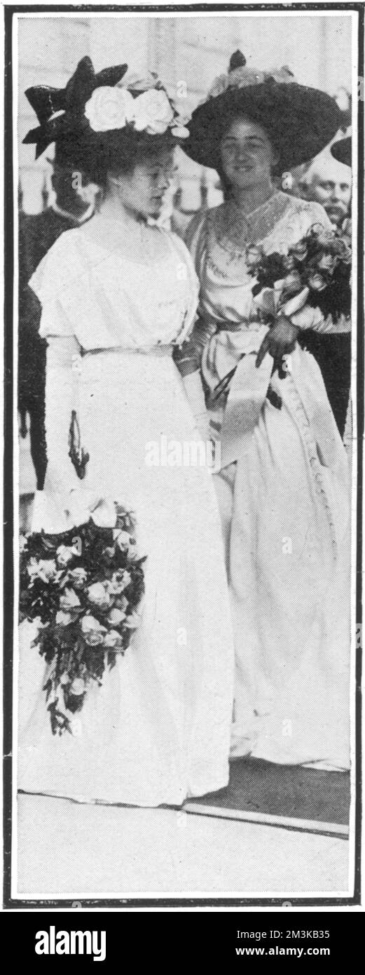 Demoiselles d'honneur au mariage de Churchill en 1908 Banque D'Images