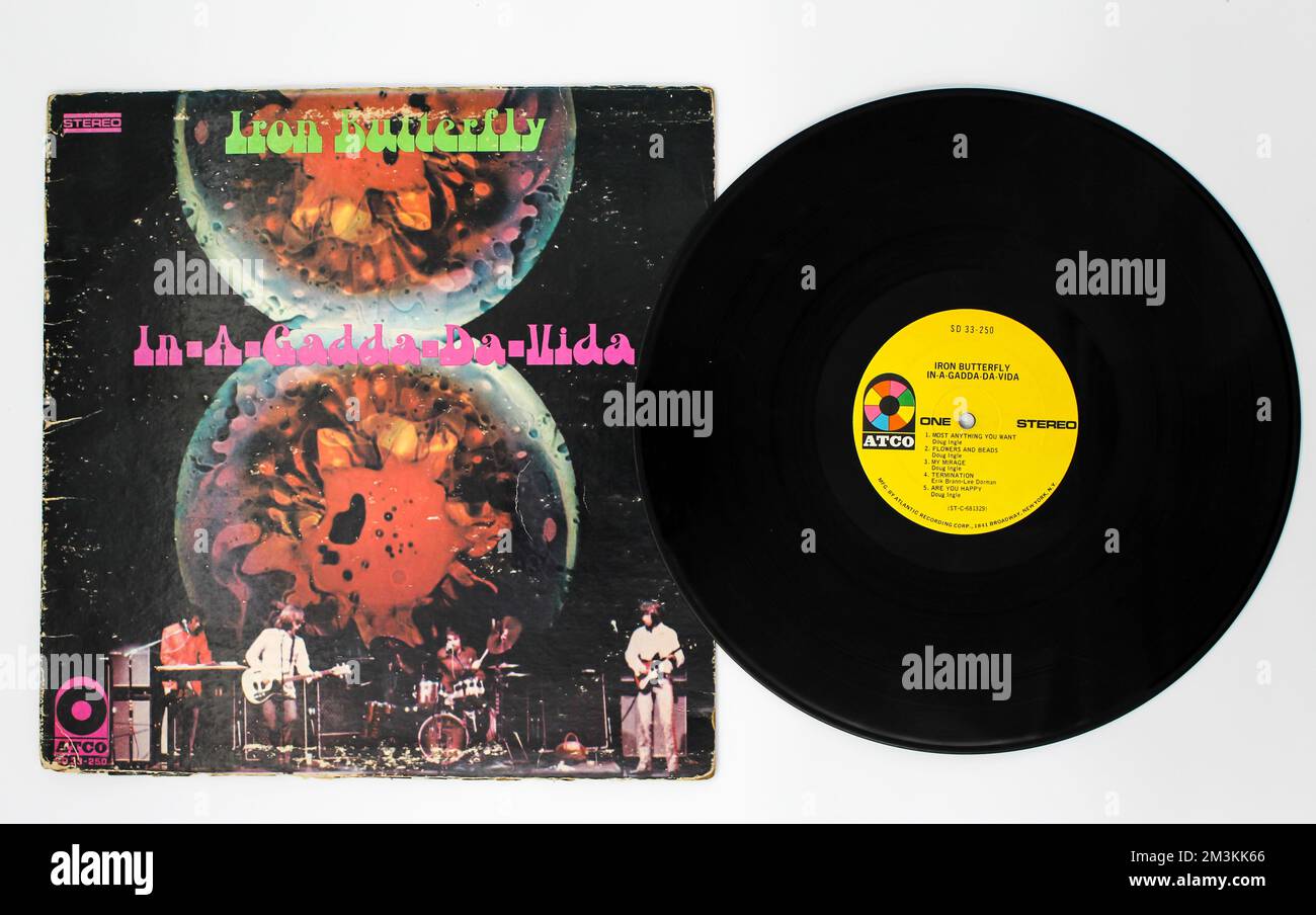 Dans A Gadda Da Vida est le deuxième album studio du groupe rock américain Iron Butterfly. Couverture de l'album Banque D'Images