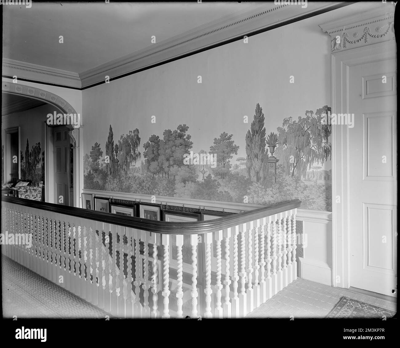 Peabody, rue Andover, hall supérieur, Mme Jacob C. Rogers House, 'Oak Hill' , Maisons, intérieurs, passages, Fonds d'écran. Collection de négatifs sur plaque de verre de Frank cousins Banque D'Images
