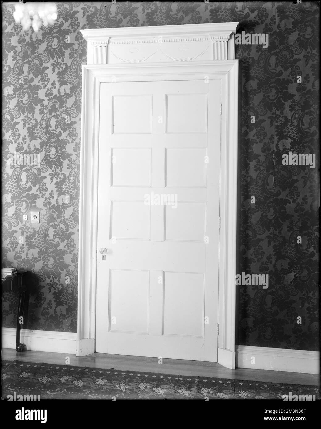 Portsmouth, New Hampshire, 180 Middle Street, détail intérieur, porte, Larkin, Richter House , Maisons, intérieurs, Fonds d'écran, Portes et embrasures. Collection de négatifs sur plaque de verre de Frank cousins Banque D'Images