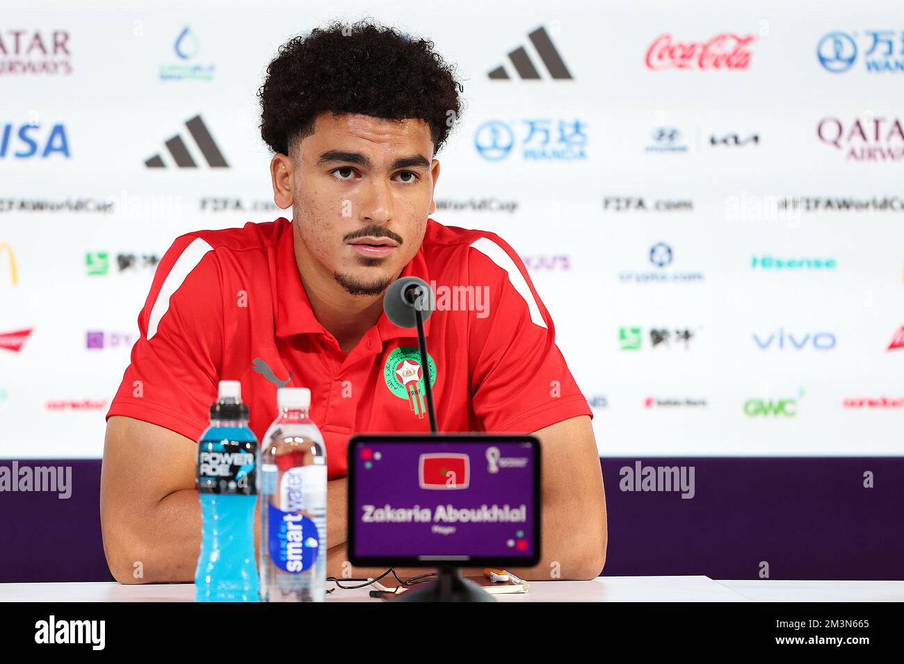 Doha, Qatar. 16th décembre 2022. Le joueur Zakaria Aboukhlal lors de la conférence de presse de l'équipe nationale marocaine de football à la veille du match pour la troisième place entre la Croatie et le Maroc à la coupe du monde au Qatar, au Centre national des congrès du Qatar, QNCC, Doha, Qatar, on 16 décembre, 2022, photo: Goran Stanzl/PIXSELL crédit: Pixsell/Alay Live News Banque D'Images