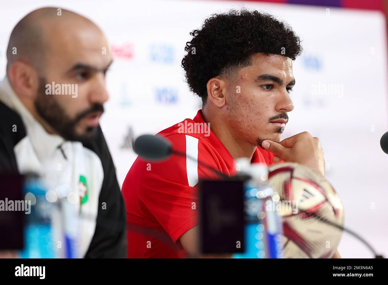 Doha, Qatar. 16th décembre 2022. Le joueur Zakaria Aboukhlal lors de la conférence de presse de l'équipe nationale marocaine de football à la veille du match pour la troisième place entre la Croatie et le Maroc à la coupe du monde au Qatar, au Centre national des congrès du Qatar, QNCC, Doha, Qatar, on 16 décembre, 2022, photo: Goran Stanzl/PIXSELL crédit: Pixsell/Alay Live News Banque D'Images