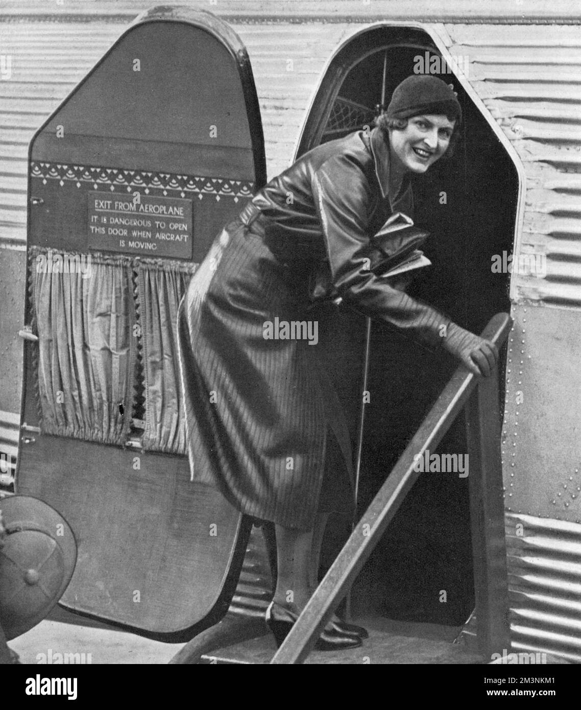 Lady Broughton à Croydon en avion pour l'Afrique Banque D'Images