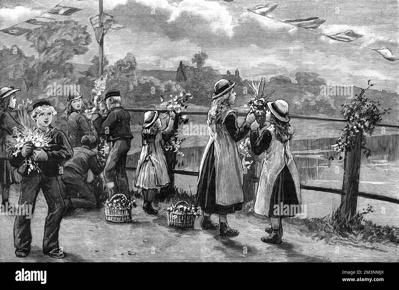 Les enfants décorent le pont Wootton à Cowes à l'occasion du mariage entre la princesse Beatrice (le plus jeune enfant de la reine Victoria et du prince Consort) et le prince Henry de Battenberg. Date: 1885 Banque D'Images